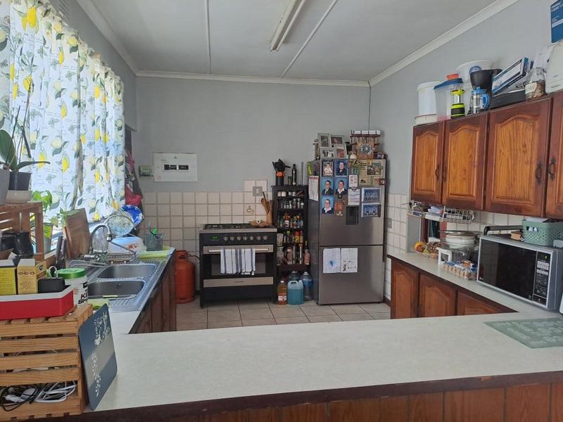 3 Bedroom Property for Sale in Sandbaai Western Cape